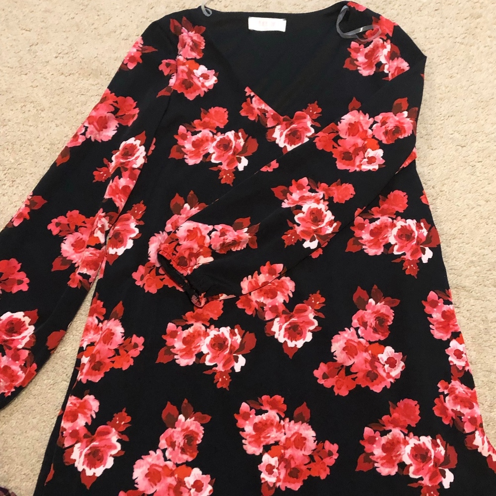 NWOT Mint Julep Boutique floral dress